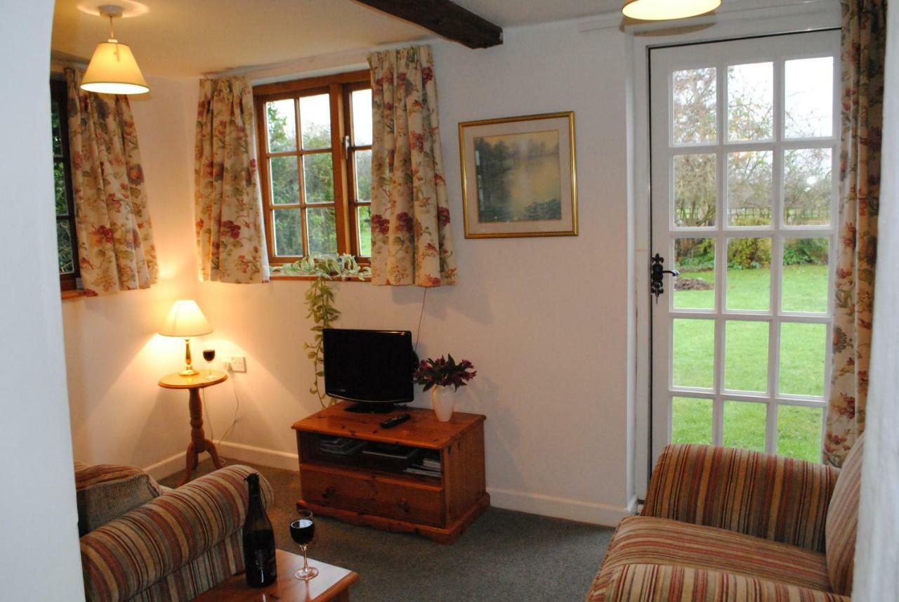 Stable Cottage Devizes Luaran gambar